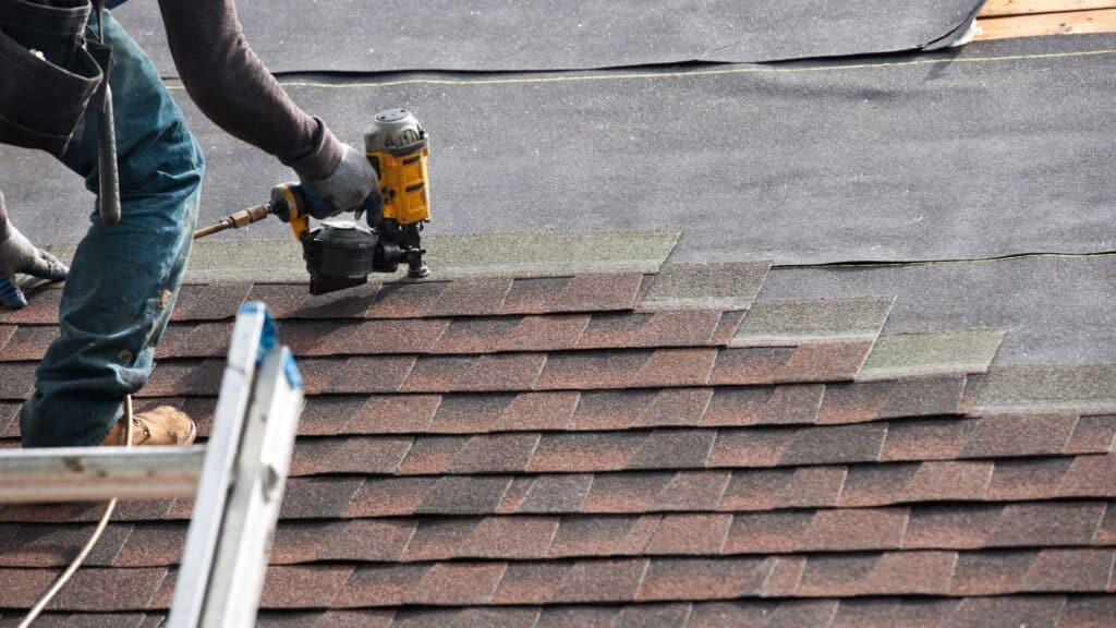 Key Signs Your Phoenix Home Needs Immediate Roof Repair